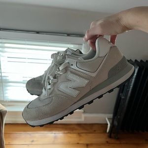 New Balance Classic 574 Women’s 9.5